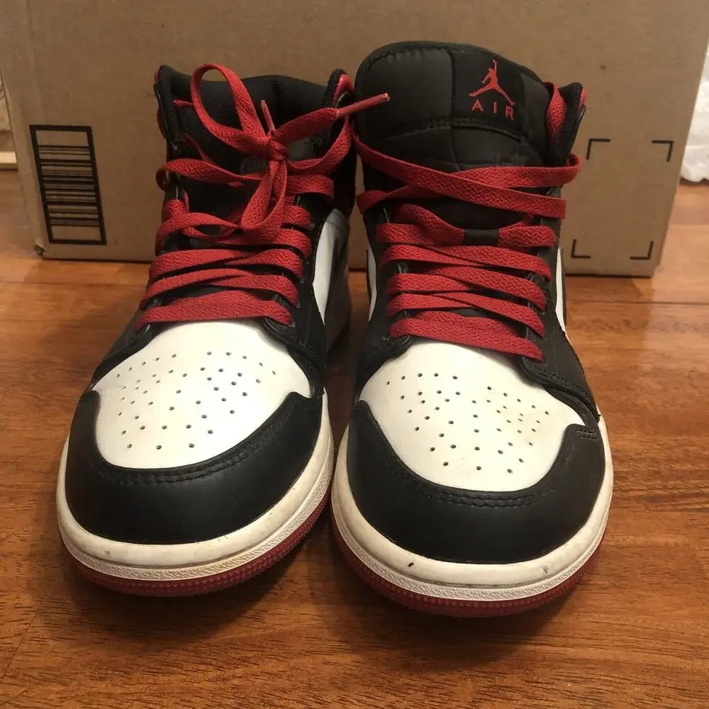 Nike Air Jordan 1 Mid Gym Shoe Mens Size 8 Red/Black/White Basketball Athletic